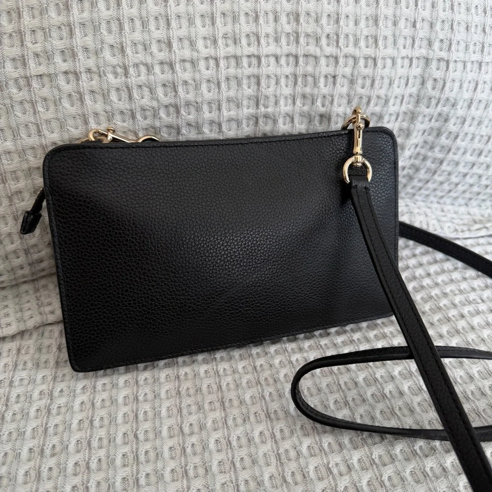 Coach Pop Up Messenger Bag - Picture 4 of 15